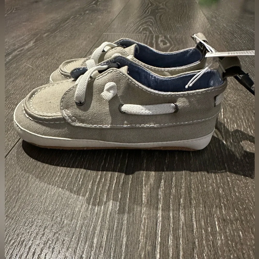 Old Navy Toddler Gray Boat Shoes